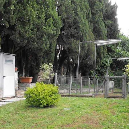 Sleeps 2 Pool Wifi T763607 Città di Castello